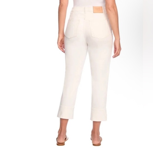 NWT six 8/29 FRYE cropped jeans. Can be unfolded. In white - Picture 3 of 5